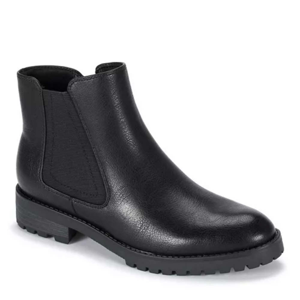 LIKE NEW - Baretraps Daytona Chelsea Black Ankle Boots